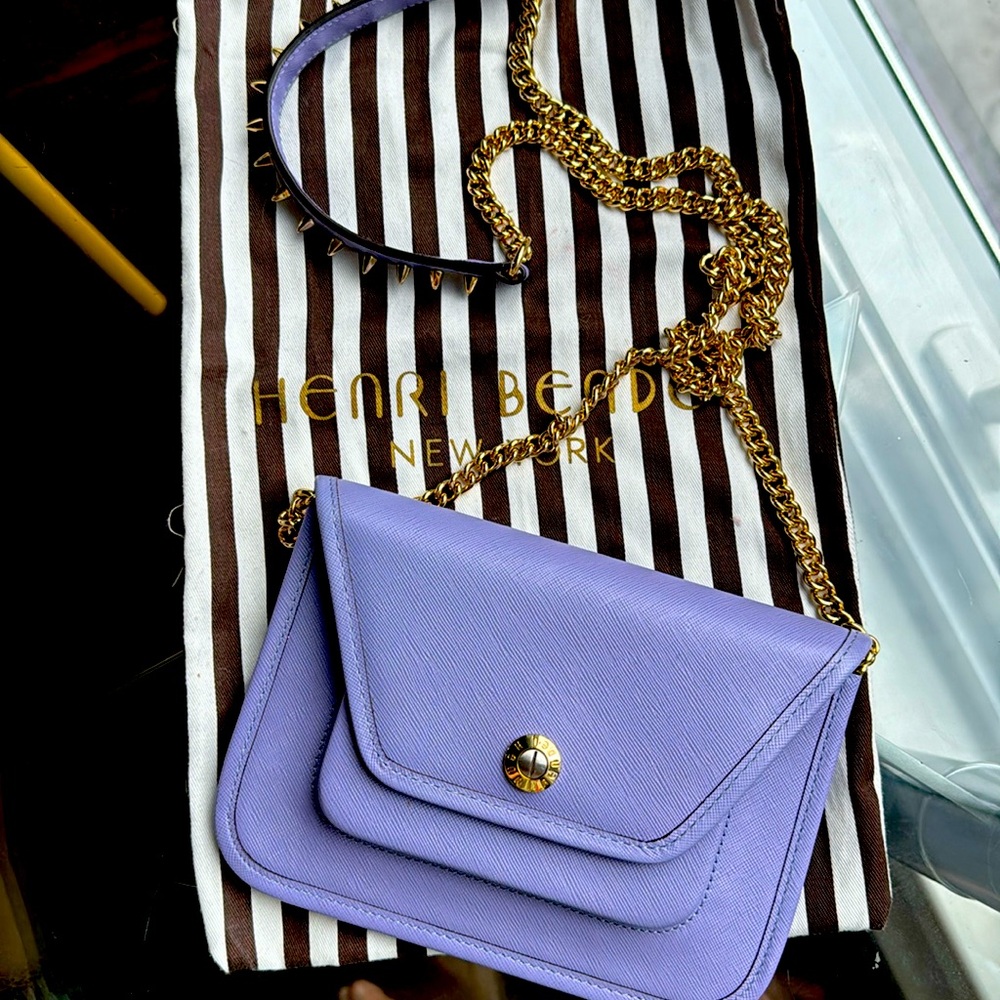 Henri Bendel light purple crossbody purse like new gold detail 2 duster bags
